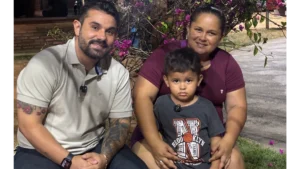 Paulo Henrique PH ouve mãe atípica e assume compromisso com saúde, educação e acolhimento em Goiás